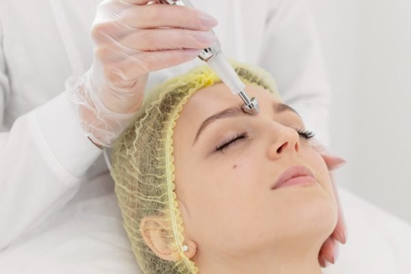 best dermatologist in India, online dermatology consultaton